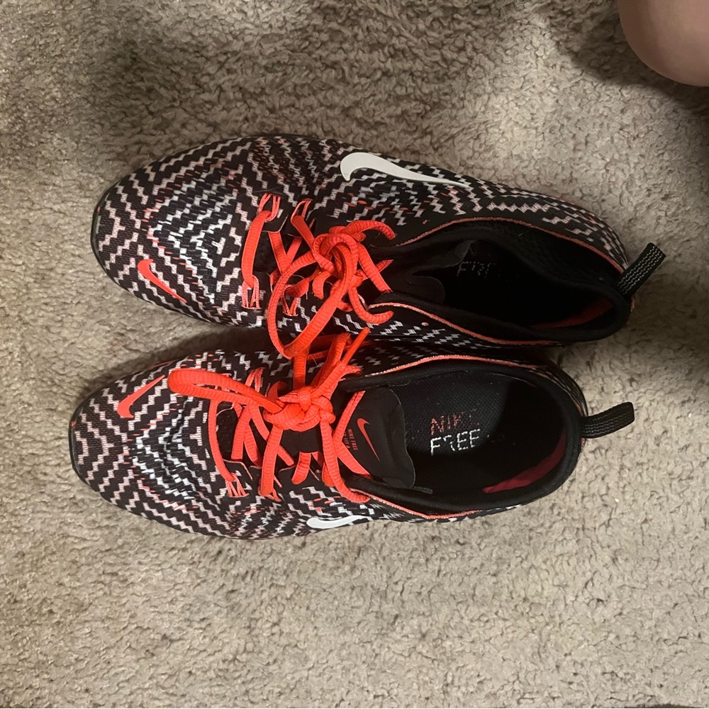 Nike Free Red and Black Zigzag Sneakers